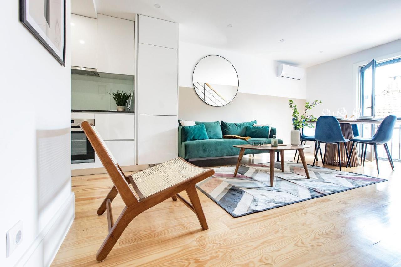 Bright 3Br Flat W/ Ac In City Center By Lovelystay Порту Экстерьер фото